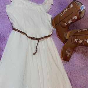 Beautiful dress for little Girls🤍